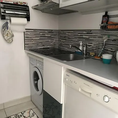 Apartment Climatise A Motte - 2 Pieces Cabine, Piscine, Parking Prive - Fr-1-790-26 La Grande-Motte